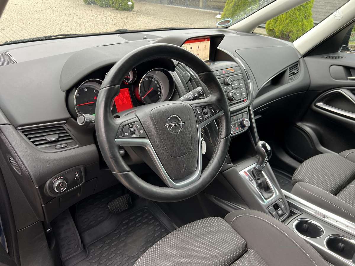 Opel Zafira, 2.0 l., Минивэн