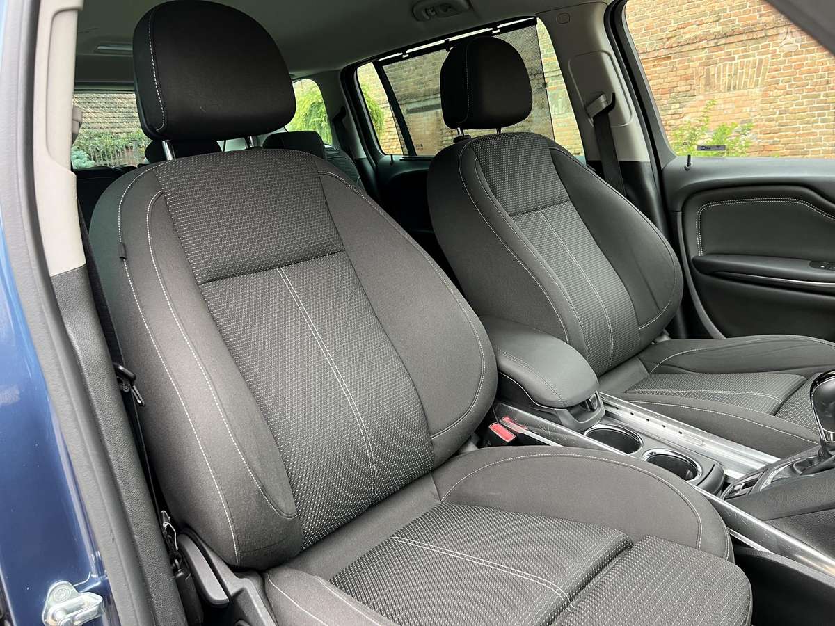 Opel Zafira, 2.0 l., Минивэн
