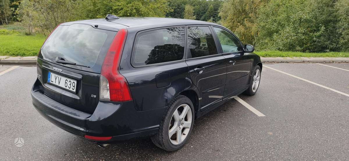 Volvo V50, 2.4 l., wagon