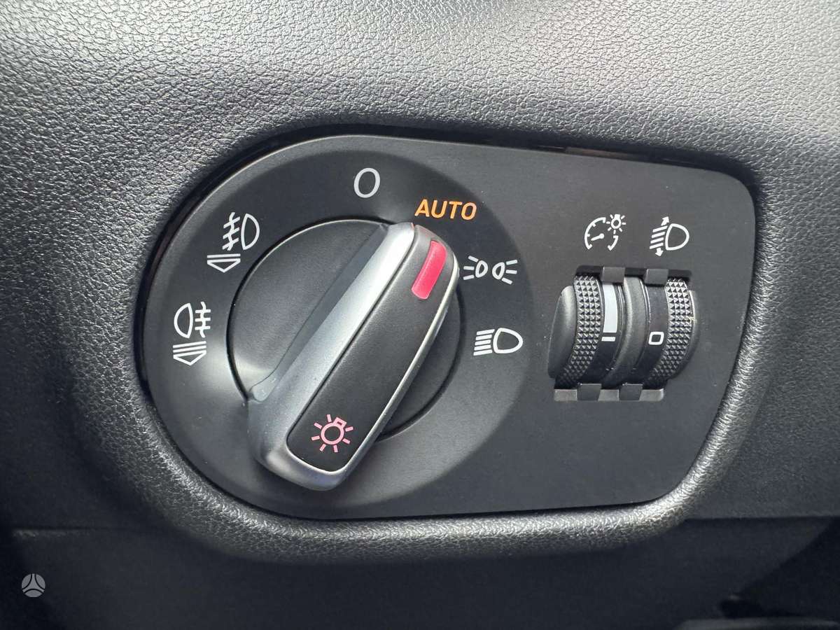 Audi A1, 1.6 l., hatchback