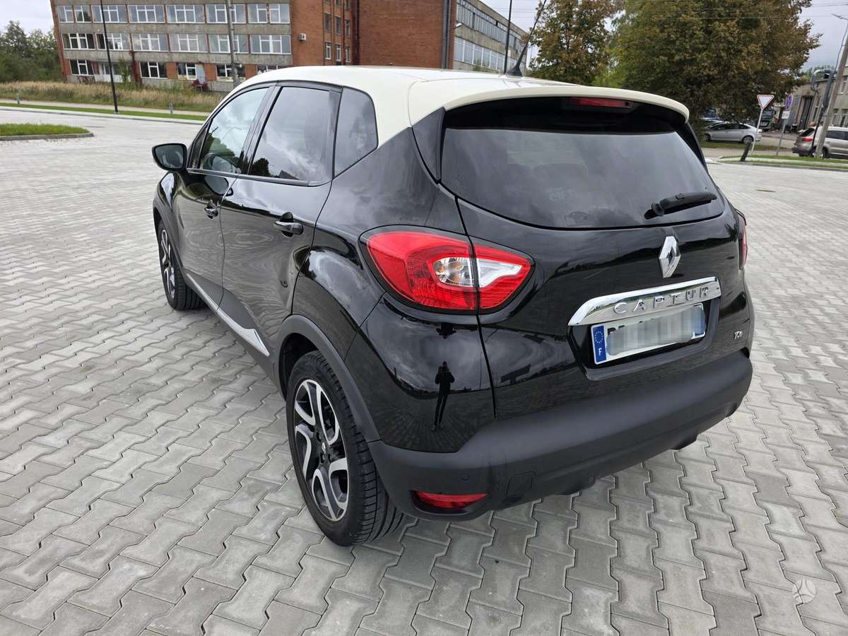Renault Captur, 1.2 l., off-road / crossover