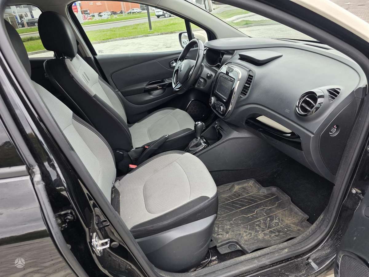 Renault Captur, 1.2 l., off-road / crossover