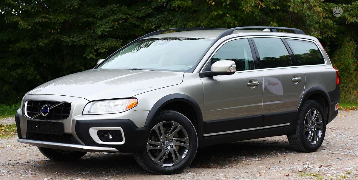 Volvo XC70, 2.4 l., wagon