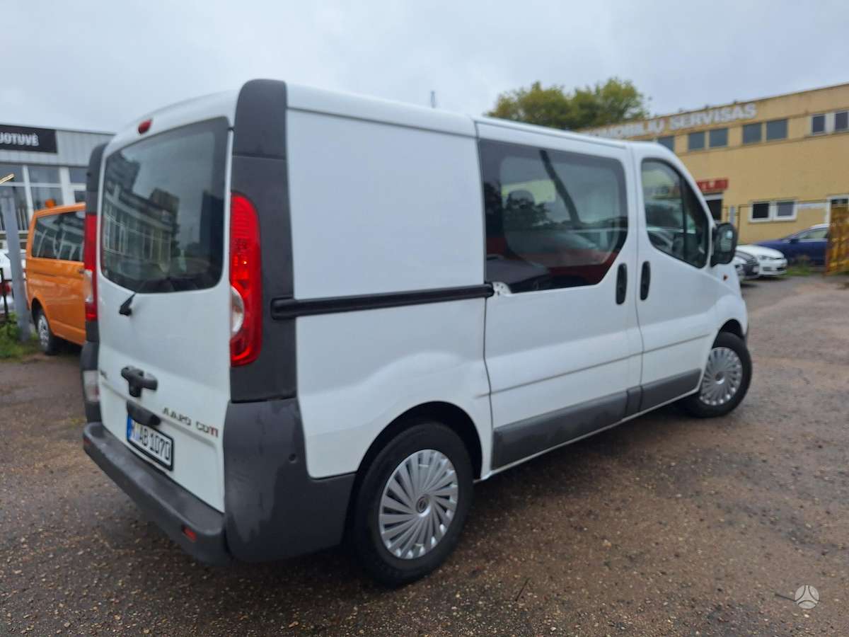 Opel Vivaro, 2.0 l., cargo van