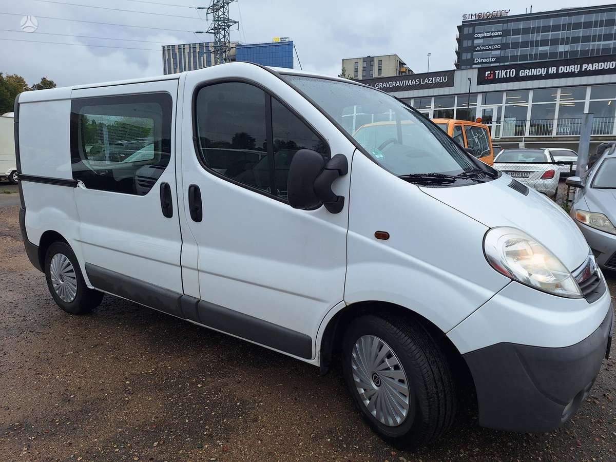 Opel Vivaro, 2.0 l., cargo van