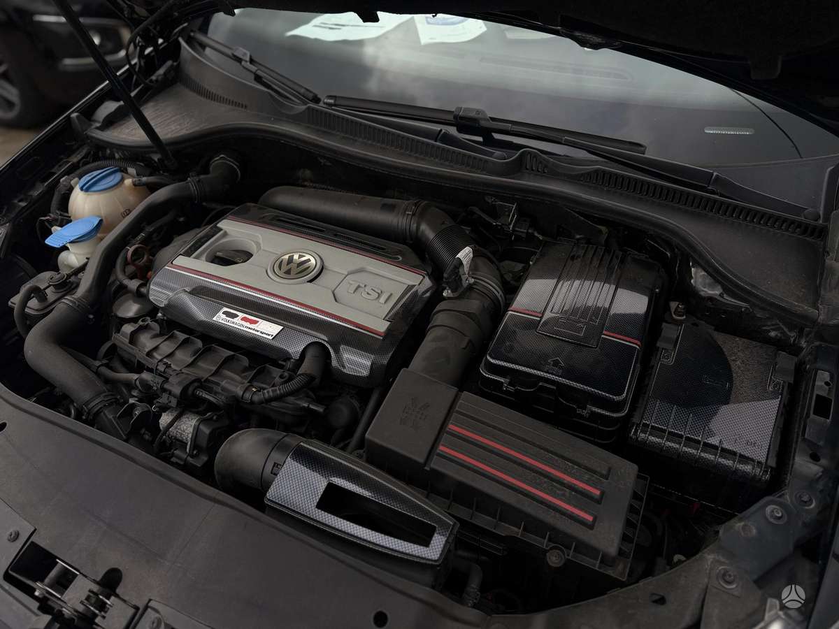 Volkswagen Golf, 2.0 l., hatchback