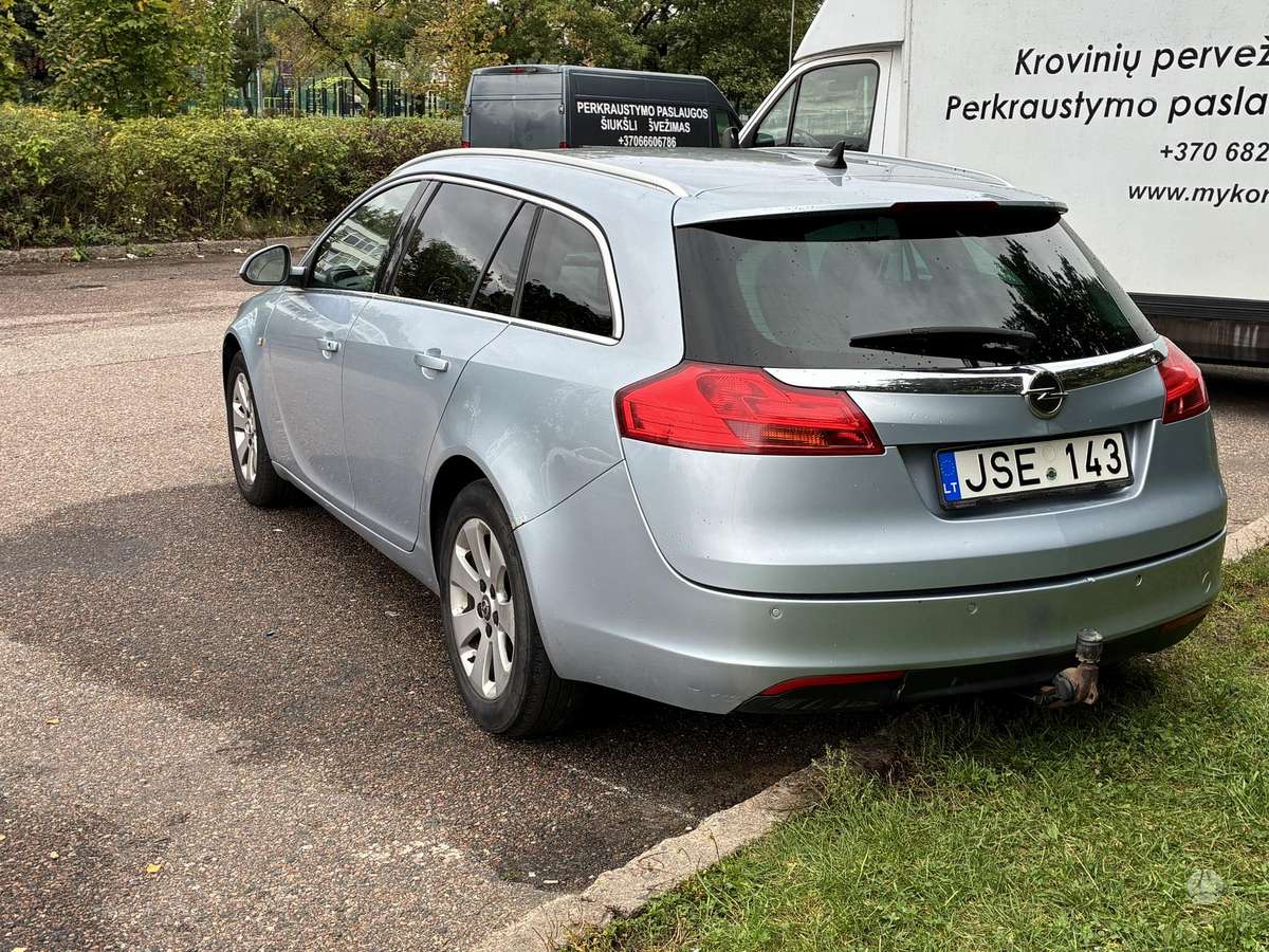 Opel Insignia, 2.0 l., Универсал