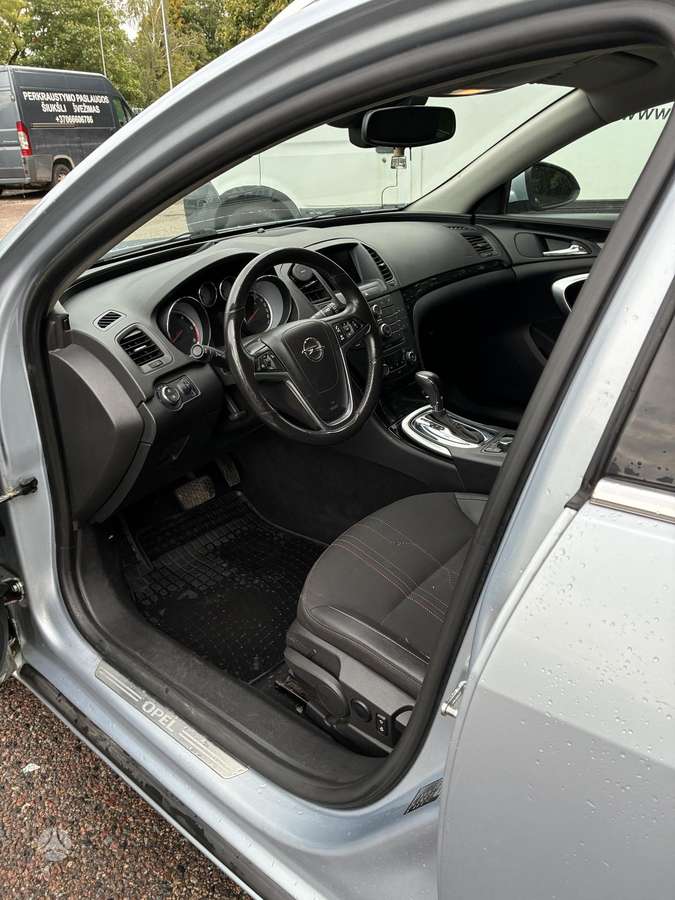 Opel Insignia, 2.0 l., wagon
