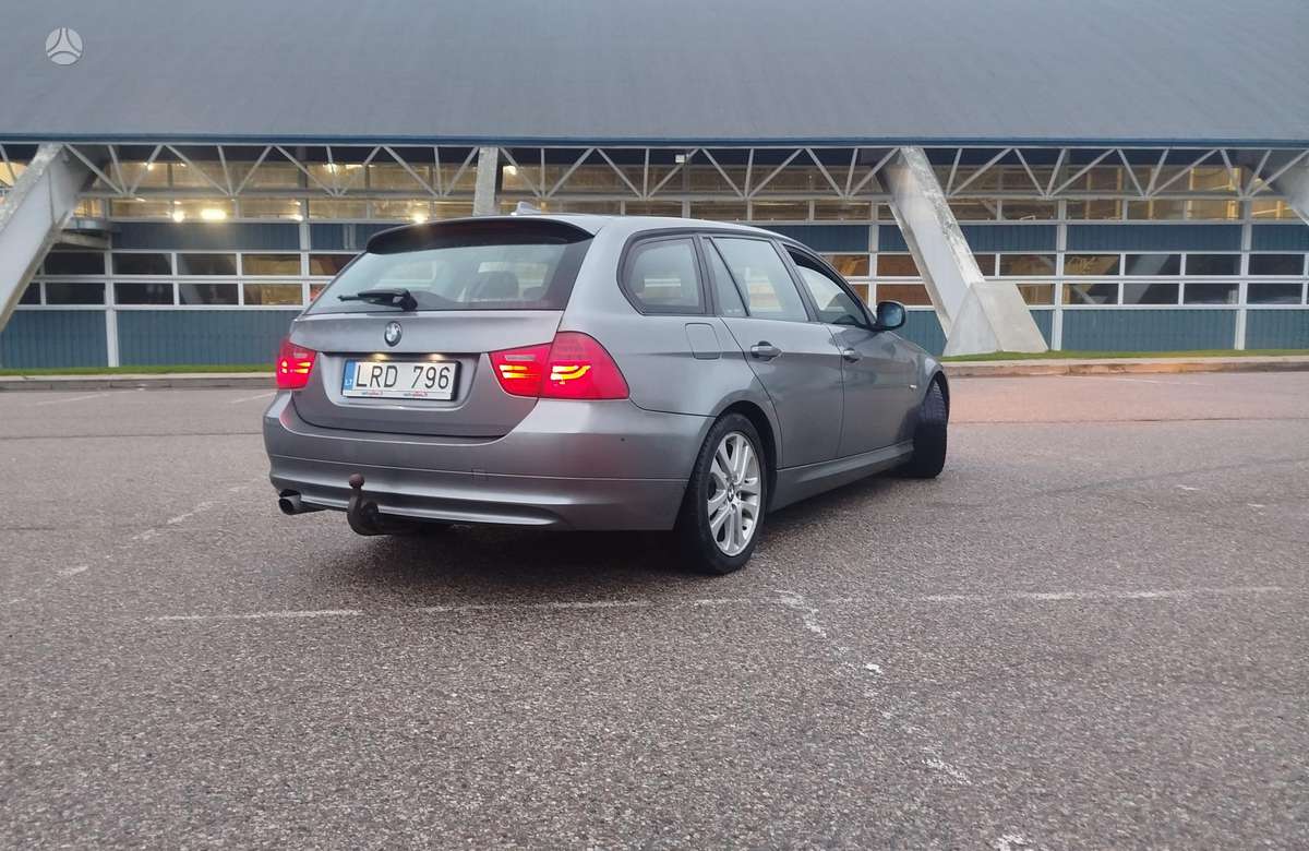 BMW 320, 2.0 l., Универсал