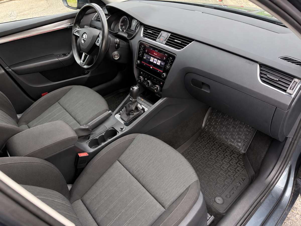 Skoda Octavia, 1.5 l., hatchback