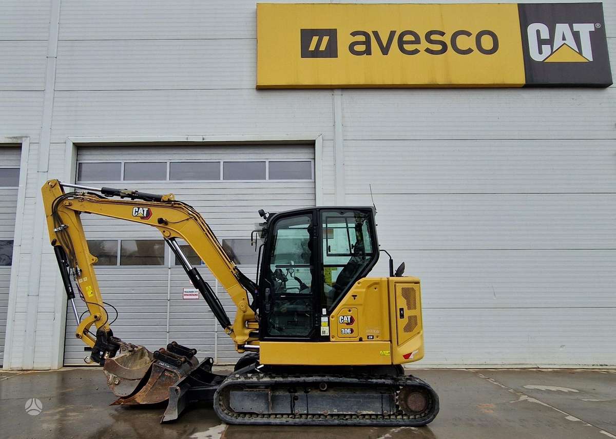 Caterpillar 306, mini ekskavatoriai