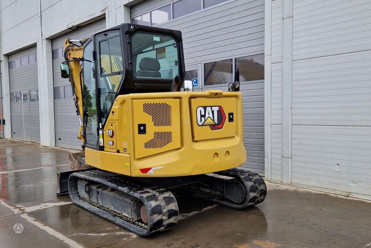 Caterpillar 306, mini excavator