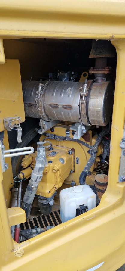 Caterpillar 306, mini ekskavatoriai