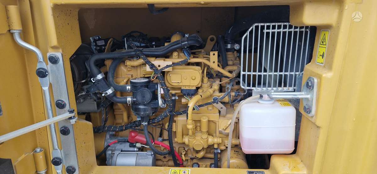 Caterpillar 306, mini ekskavatoriai