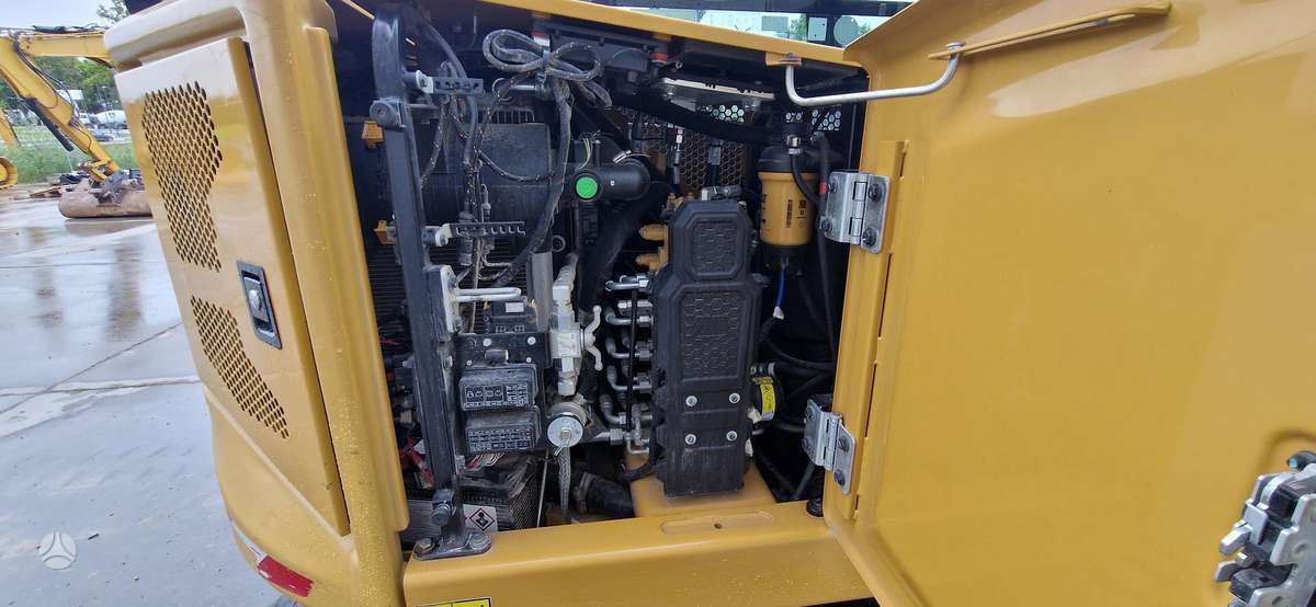 Caterpillar 306, mini ekskavatoriai