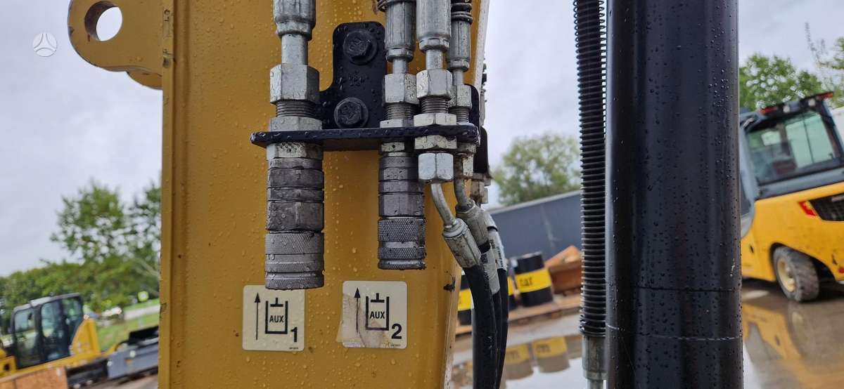 Caterpillar 306, mini ekskavatoriai
