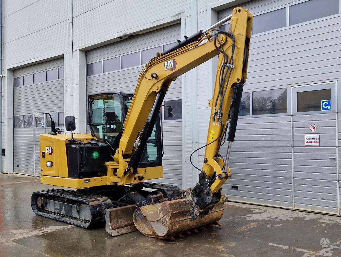 Caterpillar 306, mini ekskavatoriai