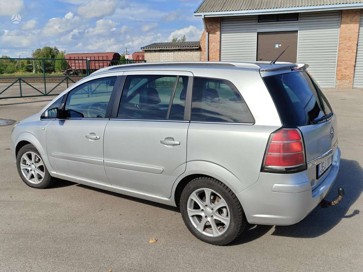 Opel Zafira 2006 — photo 5