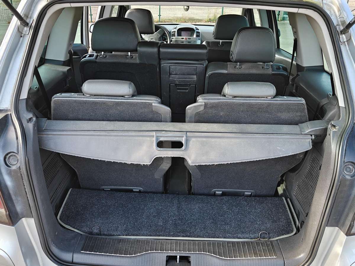 Opel Zafira 2006 — photo 12