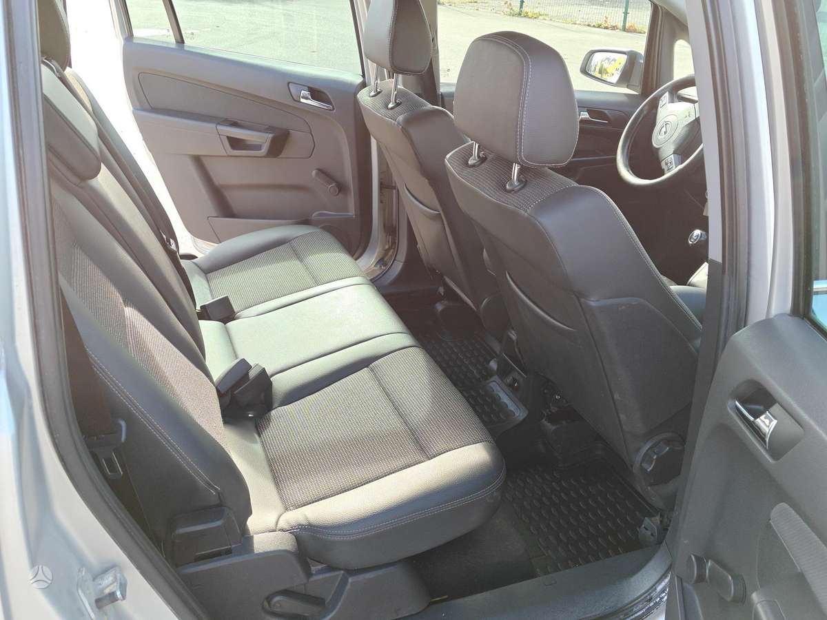 Opel Zafira 2006 — photo 13