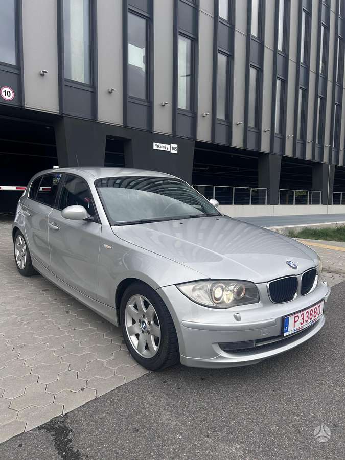 BMW 118, 2.0 l., Хэтчбек