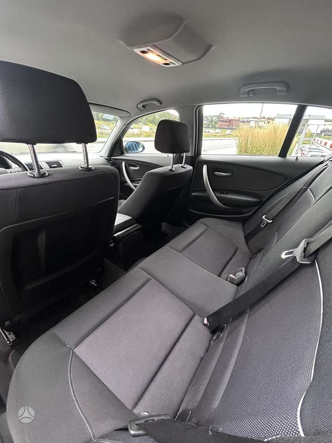BMW 118, 2.0 l., Хэтчбек