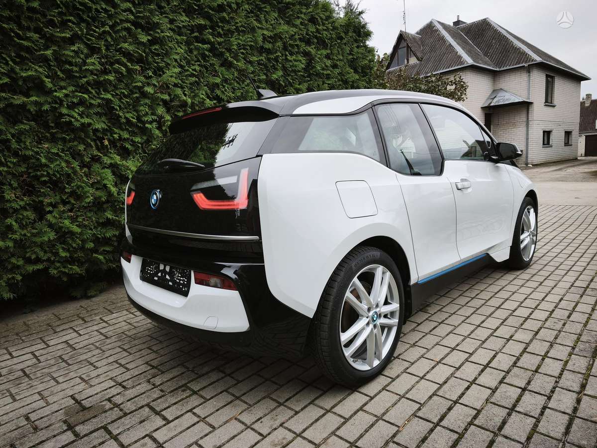 BMW i3, 33 kWh, hečbekas