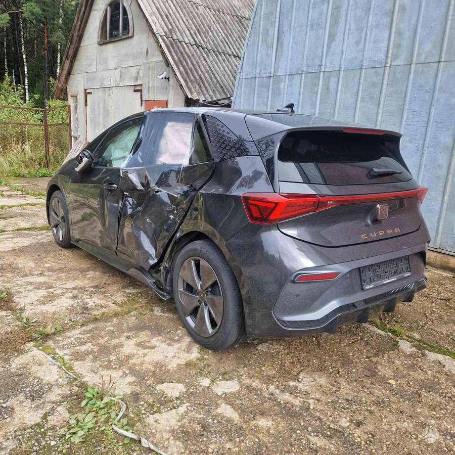 Cupra Born, 62 kWh, hatchback