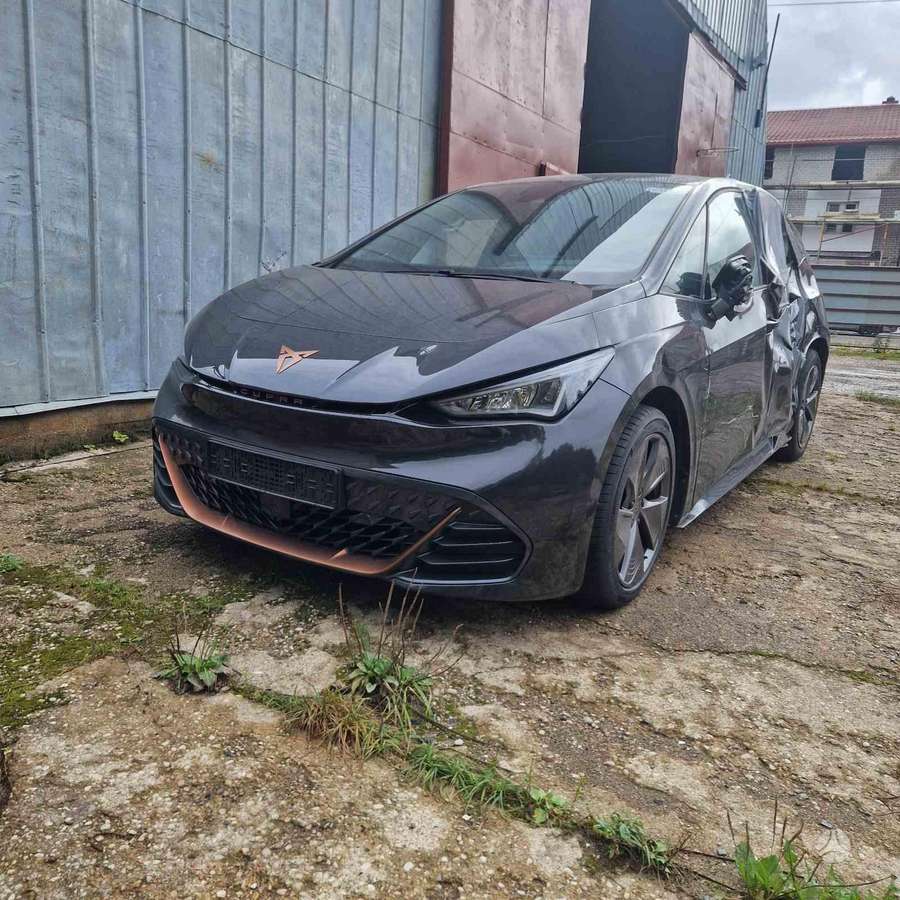 Cupra Born, 62 kWh, hatchback