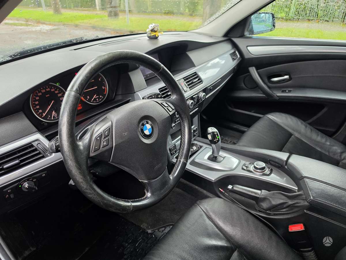 BMW 520, 2.0 l., Универсал
