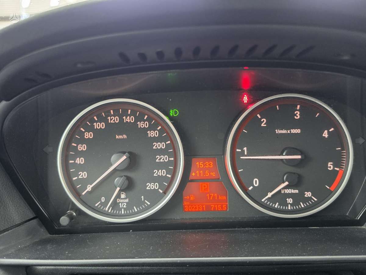 BMW 520, 2.0 l., wagon