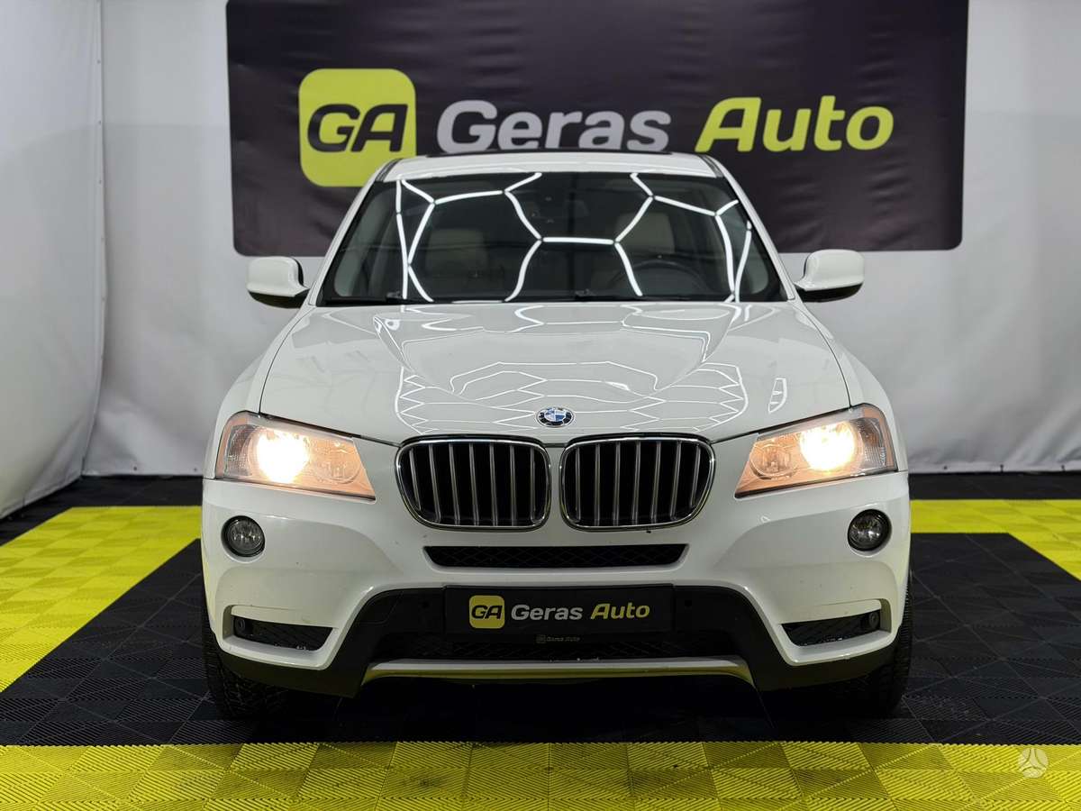 BMW X3, 2.0 l., off-road / crossover