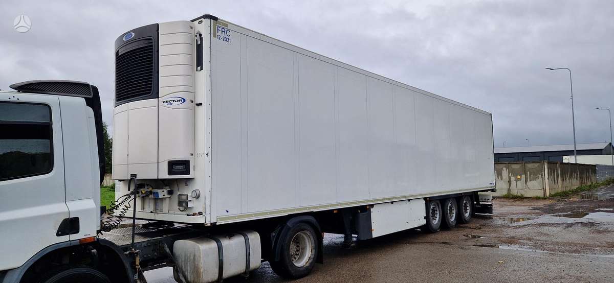 Schmitz 7 CM, refrigerated