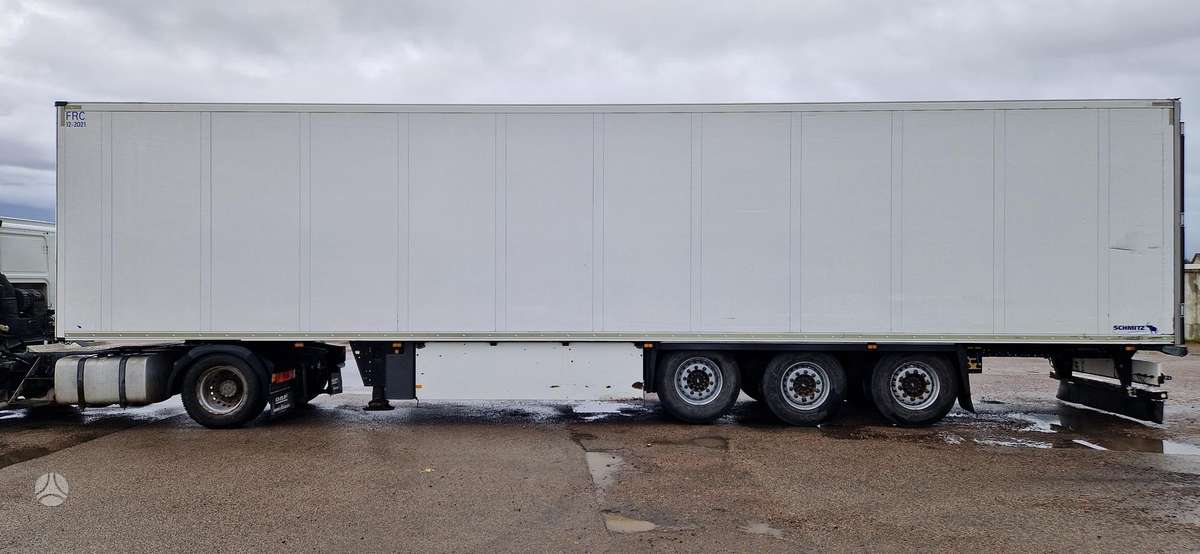 Schmitz 7 CM, refrigerated