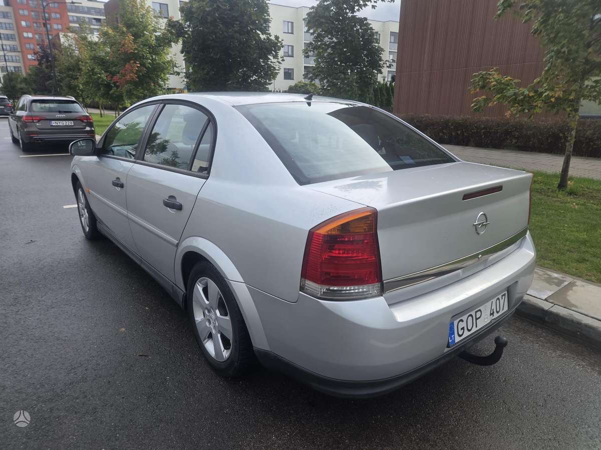 Opel Vectra, 2.2 l., Седан