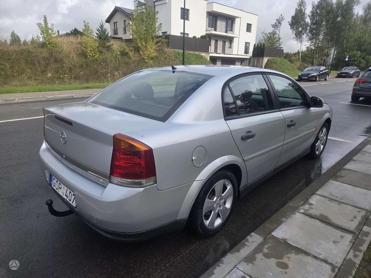 Opel Vectra, 2.2 l., Седан