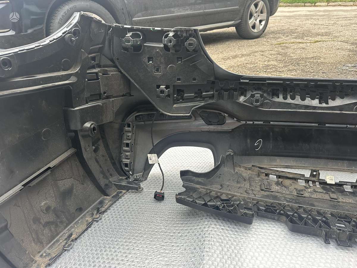 BMW 5 serija детали кузова