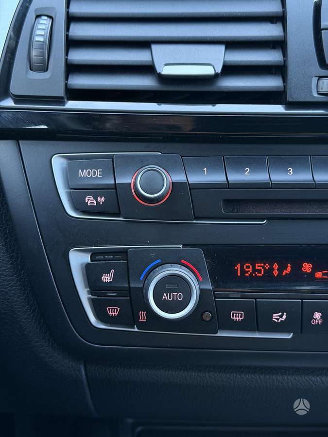 BMW 320, 2.0 l., wagon