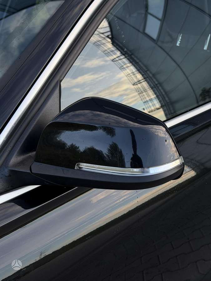BMW 320, 2.0 l., wagon