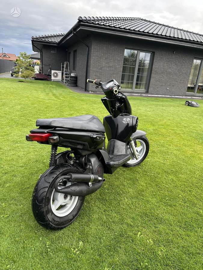 Yamaha Slider 49cc, мотороллеры / мопеды