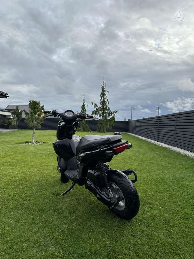 Yamaha Slider 49cc, мотороллеры / мопеды