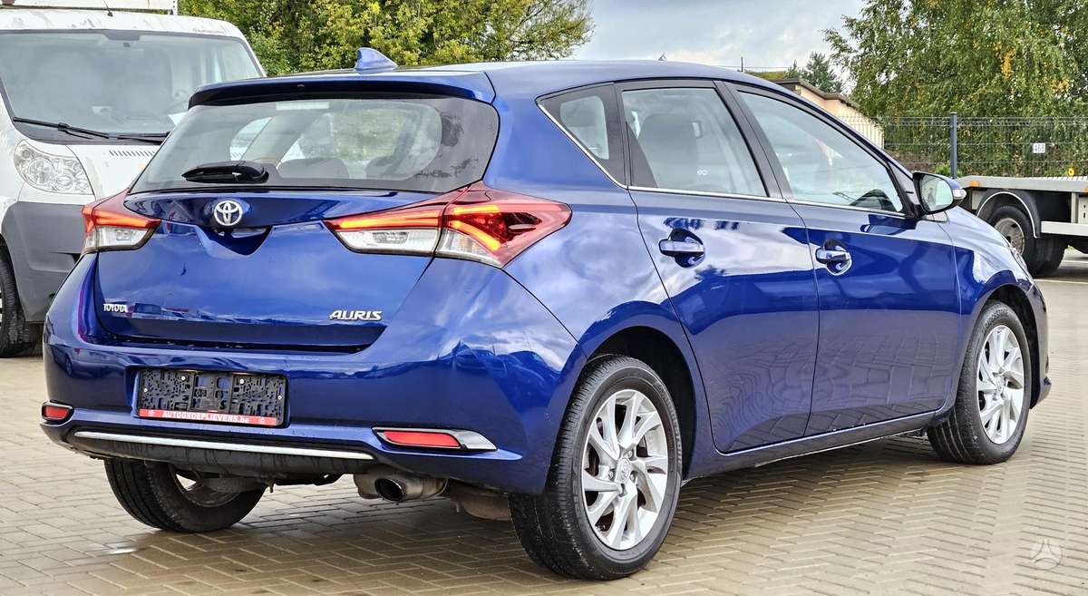 Toyota Auris, 1.2 l., hatchback