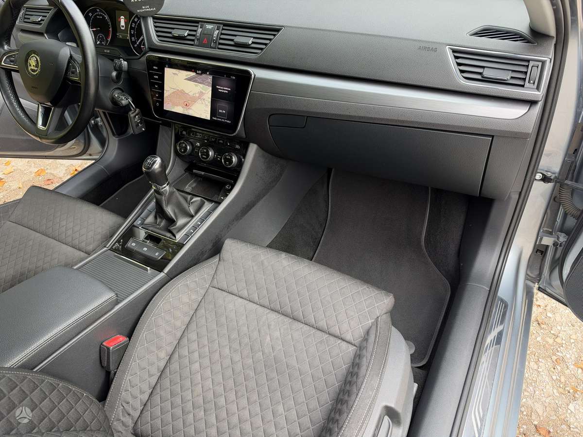 Skoda Superb, 1.6 l., Универсал