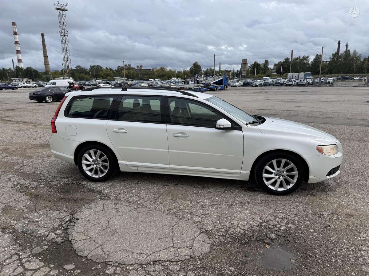 Volvo V70, 1.6 l., Универсал