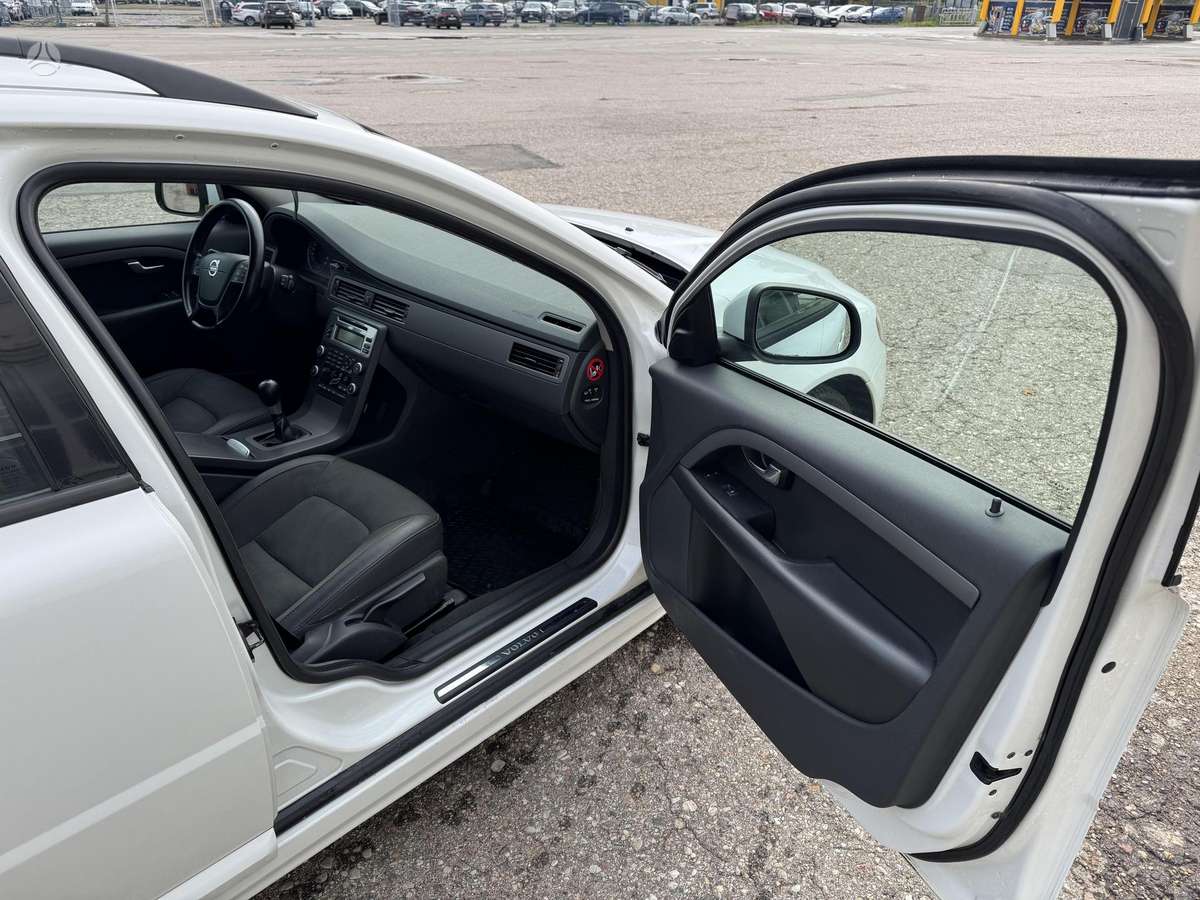 Volvo V70, 1.6 l., Универсал