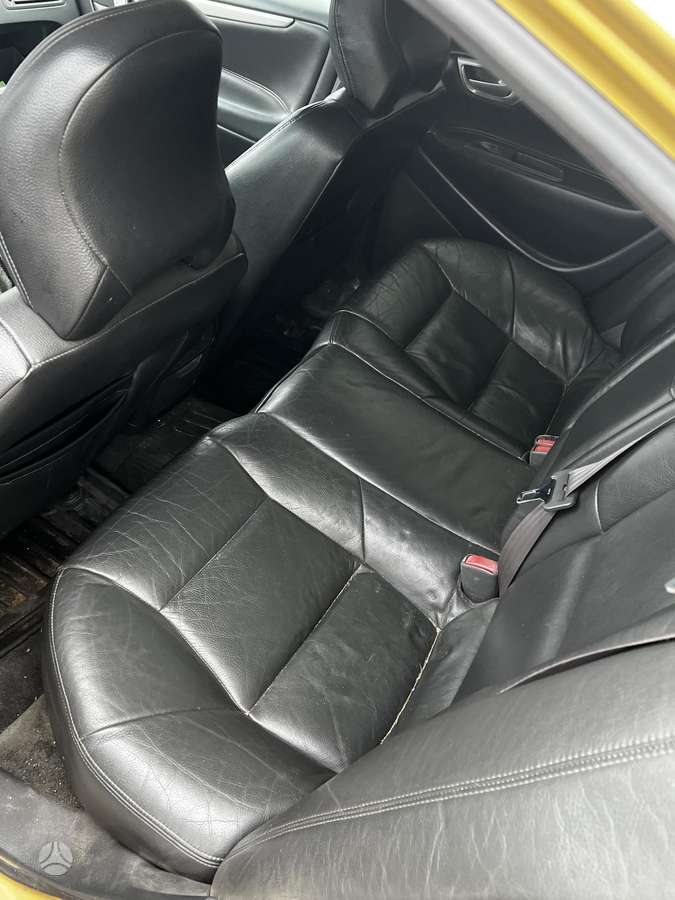 Volvo S60, 2.4 l., Седан