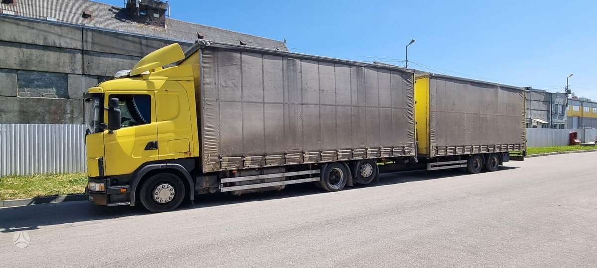 Scania R124, dropside with curtains