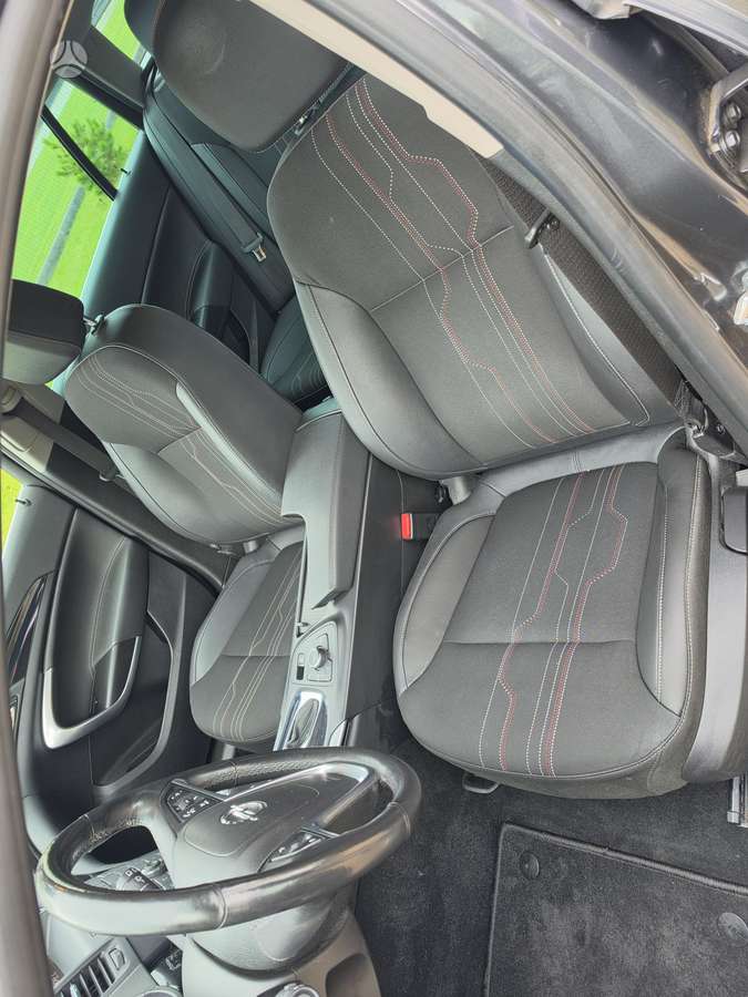 Opel Insignia, 2.0 l., wagon