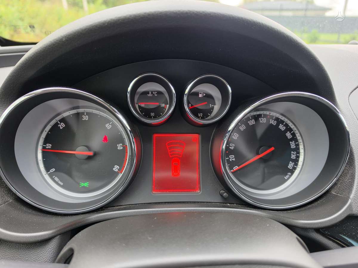 Opel Insignia, 2.0 l., wagon
