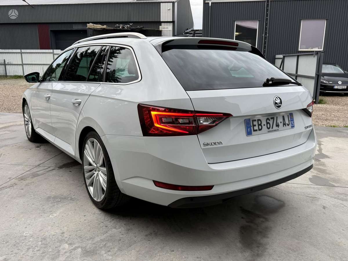 Skoda Superb, 2.0 l., Универсал